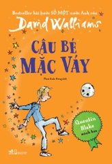 CẬU BÉ MẶC VÁY