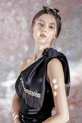 Váy Lụa Đính Nơ Pha Lê