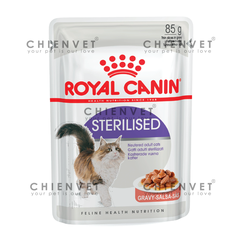 KM Royal Canin Sterilised 85g (hộp 12 gói) - pate cho mèo đã triệt sản
