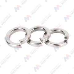 WS-0410002-KN SPRING WASHER M4 JUKI | Ngoc Minh Electronics