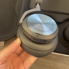 Tai nghe không dây chống ồn Bang & Olufsen Beoplay HX