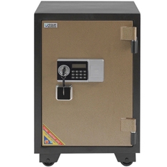 Két Sắt Điện Tử UN76