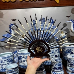 Kệ đũa gỗ thờ dáng xoè [GỐM SỨ BÁT TRÀNG]