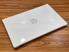 Laptop HP 15-fd0235tu
