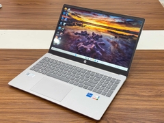Laptop HP 15-fd0235tu