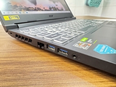 Laptop Acer Nitro 5 AN515-45-R6EV