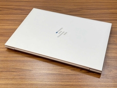 Laptop HP Elitebook 860 G9
