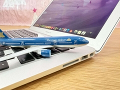 Macbook Air 2015 - Core i5 - RAM 8GB - SSD 256GB - 13 INCH