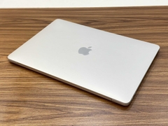 Macbook Pro 13 Inch 2017
