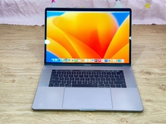 Macbook Pro 15 Inch 2017 - Core i7-2.9 GHz - RAM 16GB - SSD 500GB - Radeon Pro 560 - Touch Bar