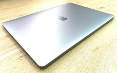 Macbook Pro Retina 15 Inch 2017 Touch Bar