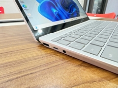 Surface Laptop Go - Core i5-1035G1 - RAM 8GB - SSD 256GB - 12.4 INCH