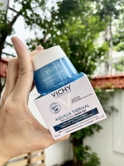 Vichy Aqualia Thermal Rehydrating Gel Cream -water gel