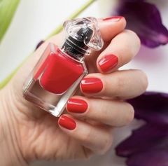 Sơn móng tay guerlain La Petite Robe Noire Nail màu 003 red heels đỏ thuần unbox