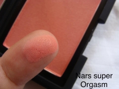 Má hồng NARS