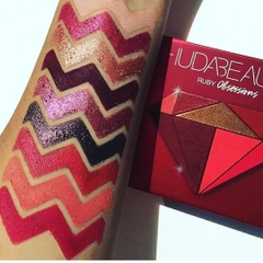 bảng phấn mắt 9 ô huda beauty diamond ruby Obsessions