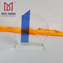 Biểu Trưng Pha Lê 2402