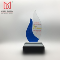 Qua tặng Biểu Trưng Pha Lê 1