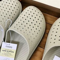 Dép sục đúc siêu bền có lỗ thoáng khí Comfy - màu be, size L (mẫu 2)