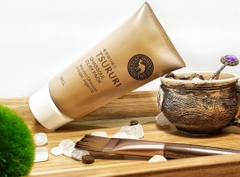 Mặt nạ đất sét Tsururi Ghassoul Mineral Clay Pack