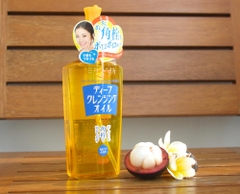 Dầu Tẩy Trang Kosé Softymo Làm Sạch Sâu Lỗ Chân Lông 230ml