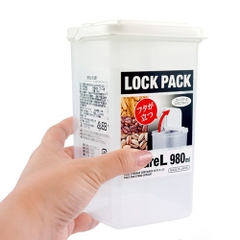 Hộp nhựa đựng thực phẩm 980ml, nắp liền,dáng cao