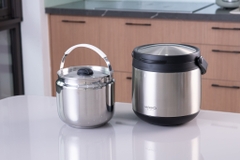 Nồi ủ chân không Kaiyo màu Inox, dung tích 4,5 lít