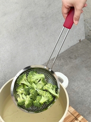 Muôi vớt inox 304 cỡ lớn nguyên khối Kaiyo 16,5cm