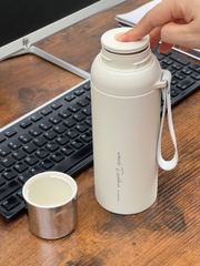 Bình giữ nhiệt 2 lớp inox Kaiyo màu be, dung tích 600ml