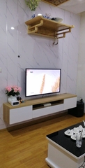 1. Kệ tivi treo tường hiện đại 4 ngăn kéo TV84