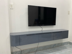 Kệ tivi treo tường bo góc màu ghi xám hiện đại (160 rộng 30 cao 25cm)  -TV121