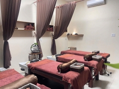 CHUYỂN NHƯỢNG SPA DƯỠNG SINH ĐẸP TẠI QUẬN 9 – NHÀ MỚI XÂY 2 NĂM, SẴN 300+ DATA THẺ LIỆU TRÌNH