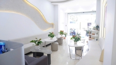 CHUYỂN NHƯỢNG SPA MẶT TIỀN PHÚ NHUẬN – SẴN HỆ THỐNG PCCC, PHẦN THÔ, NỘI THẤT LIỀN TƯỜNG