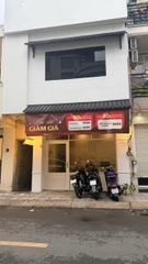 💎 SIÊU PHẨM QUẬN 1: SANG SPA MẶT TIỀN MỚI 100% – ĐẬU XE HƠI THOẢI MÁI – GIÁ THUÊ CHỈ 30TR 💎