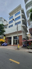 CHO THUÊ TOÀ NHÀ MẶT TIỀN QUẬN 10 – RỘNG 10X10M, CÓ THANG MÁY, ĐẦY ĐỦ PCCC. XỬ LÝ NƯỚC THẢI