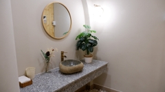 SANG NHƯỢNG SPA CAO CẤP STYLE HÀN QUỐC TẠI QUẬN 1 [HCM] CHỈ 2,7 TỶ (ĐÃ CÓ PCCC)