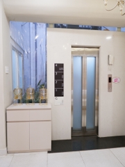 SANG NHƯỢNG SPA CAO CẤP STYLE HÀN QUỐC TẠI QUẬN 1 [HCM] CHỈ 2,7 TỶ (ĐÃ CÓ PCCC)