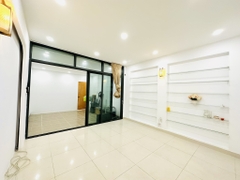 SANG NHƯỢNG SPA MẶT PHỐ LỚN QUẬN PHÚ NHUẬN [HCM] CHỈ 485 TRIỆU