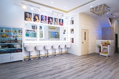 [Phú Nhuận] Nail - Spa đẹp và sang trọng khu vườn hoa