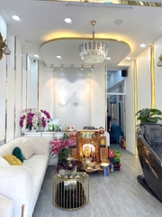 SANG GẤP PHÒNG KHÁM CHUẨN Y KHOA QUẬN 10 – FULL GIẤY PHÉP, NHÂN SỰ – GIÁ 1.4 TỶ (BAO GỒM TẤT CẢ CỌC)