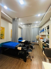 SANG NHƯỢNG SPA MẶT TIỀN Q1 - FULL NỘI THẤT
