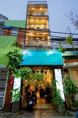 SANG NHƯỢNG SPA MẶT TIỀN Q1 - FULL NỘI THẤT