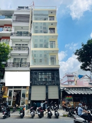 🏢 CHUYỂN NHƯỢNG TÒA NHÀ MẶT TIỀN QUẬN 10 – KẾT CẤU KHỦNG – CÓ THANG MÁY