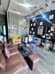 CHUYỂN NHƯỢNG SPA 2 MẶT TIỀN HẺM XE HƠI TÂN BÌNH – KHU CHỢ HOÀNG HOA THÁM SẦM UẤT