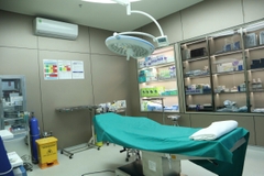🌿 CHUYỂN NHƯỢNG PHÒNG KHÁM PTTM MẶT TIỀN BUILDING NGANG 13M TẠI TÂN SƠN NHẤT – ĐẦY ĐỦ GIẤY PHÉP, PCCC, NƯỚC THẢI
