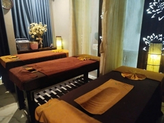 🔥 ĐỔI MẶT BẰNG LỚN – SANG GẤP SPA DƯỠNG SINH PHÚ NHUẬN – CÓ HẦM XE & FULL PHÒNG XÔNG 🔥