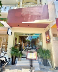CHUYỂN NHƯỢNG SPA MẶT TIỀN TRUNG TÂM QUẬN 1 – KHU VỰC ĐẮC ĐỊA, KHÁCH DU LỊCH ĐÔ NGHỊCH