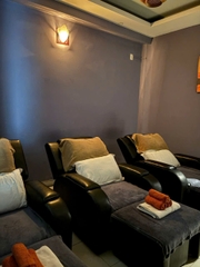 SANG GẤP SPA KHÁCH TÂY CÁCH CHỢ BẾN THÀNH 200M – GIÁ 850 TR
