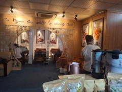 CHUYỂN NHƯỢNG SPA DƯỠNG SINH ĐÔNG Y QUẬN 6 – DIỆN TÍCH LỚN 150M², TÒA NHÀ VĂN PHÒNG CHUYÊN NGHIỆP