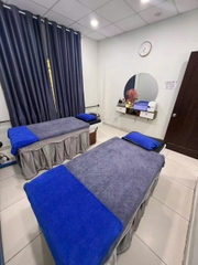 SANG GẤP BARBER SHOP CAO CẤP MẶT TIỀN TRUNG TÂM QUẬN 1 – KẾT CẤU 5 LẦU CÓ THANG MÁY – GIÁ 600 TR (BAO CỌC 270 TR)